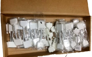 Lot of 32 Apple/Mac 603-8525/ 603-8471DVI to VGA Adapter Cable Mac mini Pro G5 - Picture 1 of 3