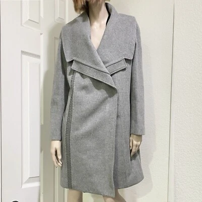 Casaco de trança BADGLEY MISCHKA Nikki comprimento médio italiano lã cashmere couro GG - Imagem 1 de 4