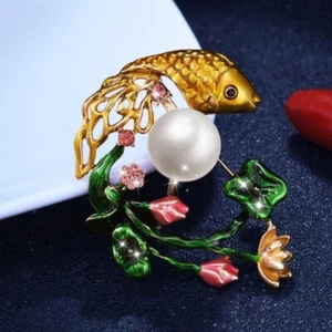 Enamel Lotus Leaf Fish Brooch Pin Flower Brooches Vintage Women Banquet Pin - Picture 1 of 5