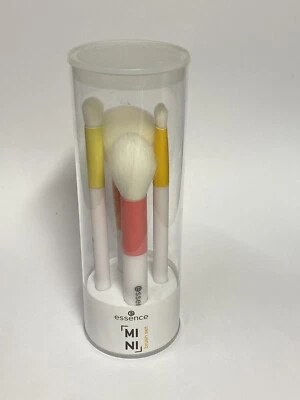 Essence Mini Brush Set - Pinselset - Mini Blut Fluffy neu ovp - Bild 1 von 2