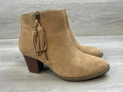 Botín de gamuza occidental marrón con borlas Vionic Madeline para mujer 7 Foto 1 de 4