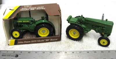 2 VINTAGE ERTL 1/16 JOHN DEERE TRACTOR FARM TOYS BR #5596 M IN BOX - Image 1 of 2
