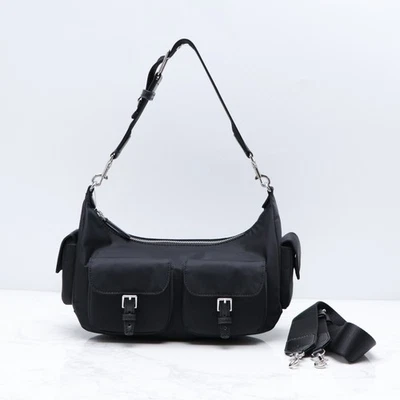 NUEVO CON ETIQUETAS T Negro Nylon Bolso Mensajero Cebra Bolso de Hombro con Cremallera 30×12×9cm Foto 1 de 4