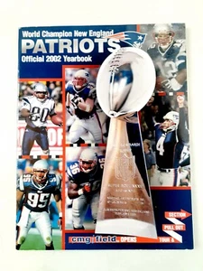 New England Patriots 2002 Official Yearbook Tom Brady Troy Brown Willie McGinest - Picture 1 of 13