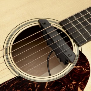 Fishman Rare Earth Single-Coil Acoustic Soundhole Active Pickup, PRO-REP-101 - Picture 1 of 3
