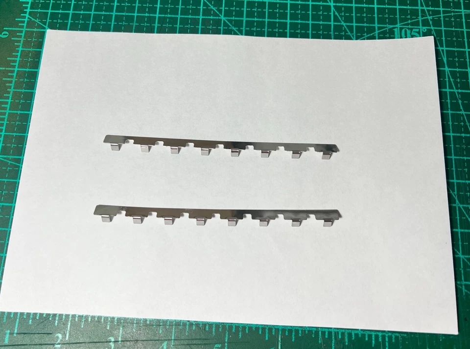 Minichamps 1/35 Suspension Retainers(x2 Pairs) for Panther G/Jagdpanther models - Image 1 of 4