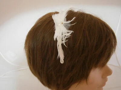 Wedding Hair Accessory Hairpiece Ivory Feather Headband Pearls Crystal Chic NWT - Image 1 of 4