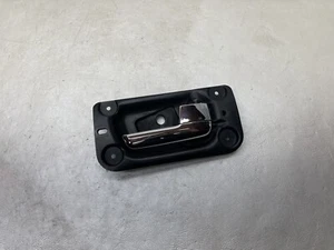 2006-2010 Hummer H3 OEM PASSENGER RIGHT FRONT/REAR Interior Door Handle CHROME - Picture 1 of 12