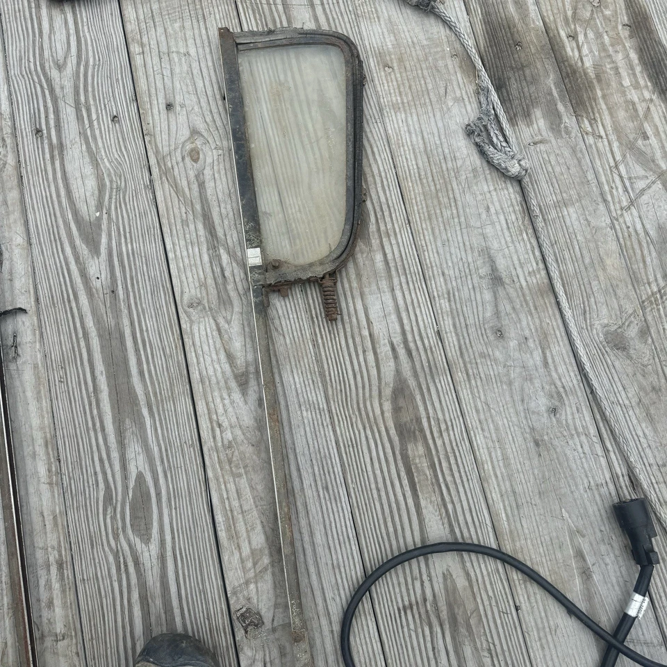 Conjunto de ventana de ventilación para camioneta Chevy GMC 1955-1959 R&L 1956 1957 1958 Foto 1 de 4