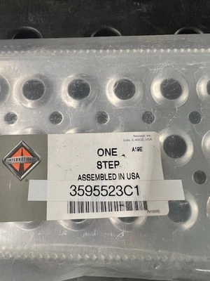 GENUINO NUEVO OEM INTERNATIONAL TANQUE DE COMBUSTIBLE PASO 3595523C1 Foto 1 de 2