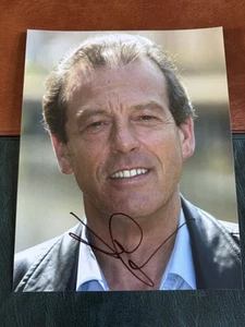 (LT112) LESLIE GRANTHAM ORIGINAL SIGNED AUTOGRAPH ACTOR EASTENDERS DIRTY DEN - Picture 1 of 2