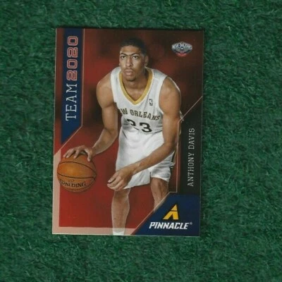ANTHONY DAVIS - 2013-14 PANINI PINNACLE - TEAM 2020 INSERT CARD # 9 - MAVERICKS - Image 1 of 2