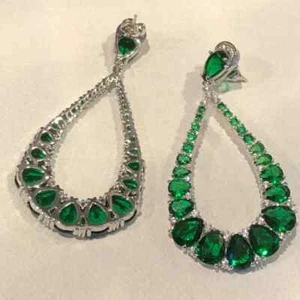 15Ct Pear Simulated Emerald/CZ Women's 14k White Gold Plated Stud Drop Earring - Picture 1 of 8