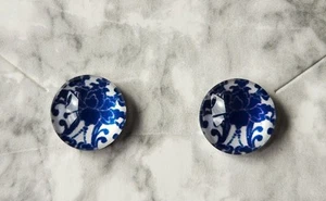 Handmade Blue And White Floral Cabochon Stud Earrings 10mm - Picture 1 of 5