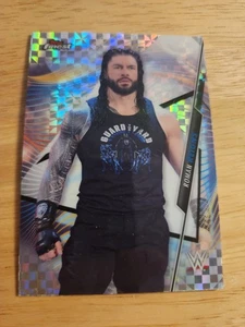 2020 Topps Finest WWE - Roman Reigns #60 X-Fractor - Picture 1 of 2
