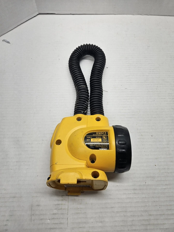 DeWalt Flashlight  DW917 Flex Head 12V - Image 1 of 4