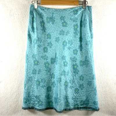Women 100% Silk Ditsy Floral Midi Skirt Sz 10P Blue Fairy Soft Girl Dainty - Image 1 of 4