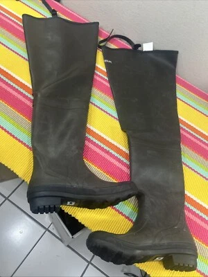 Magellan Brown Rubber Fishing Gear Outdoors Men's Steel Shank Hip Boots Size 10 - Image 1 of 4