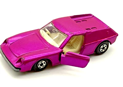 Matchbox Lesney MB5 Superfast Lotus Europa Pink NM  in PVC Display - Image 1 of 4