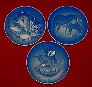 BING & GRONDAHL Plates Mother's Day 1970 1971 1972 Cats Birds Horses Denmark - Picture 1 of 2