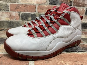 retro 10 red