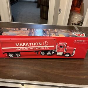 Marathon Box Trailer Truck 1998 Credit Card Edition New In Box See Pictures