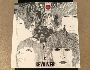 THE BEATLES  REVOLVER  EXCLUSIVE LIMITES EDITION BUNDLE W/ LG T SHIRT AND NEW LP - Picture 1 of 5