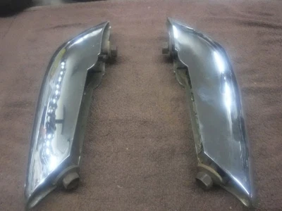 Chevrolet Impala 1966, protectores de parachoques delanteros Caprice usados OEM Foto 1 de 4