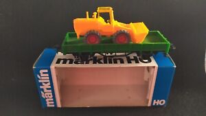 MARKLIN REF: 4424  WAGON TRANSPORT ENGINS TP NEUF BOITE