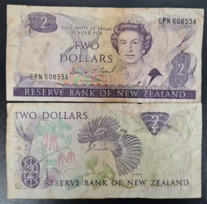 1989 New Zealand 2 Dollars BANKNOTE Circulated - Picture 1 of 1