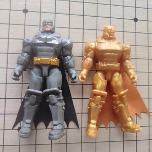 Lot of 2 DC Comics batman Collectibles Batman Action Figure 4" loose #b3 - Picture 1 of 8