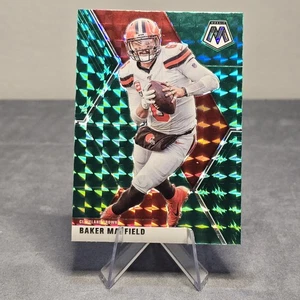 2020 Panini Mosaic - Baker Mayfield #52 Green Mosaic Prizm - Picture 1 of 2