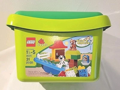 LEGO Box/Tub ONLY  Empty Hard Plastic Green Storage Container With Snapon Lid - Image 1 of 4