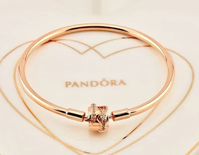 LIMITED EDITION Pandora RoseGold Moments Shooting Star Bracelet Bangle 582734C01 - Image 1 of 4