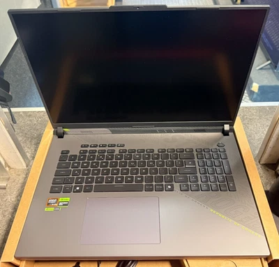 ASUS ROG Strix G18 18” 240Hz, Ryzen 9, RTX 5070, 32GB Ram, 1TB SSD Gaming Laptop - Image 1 of 4
