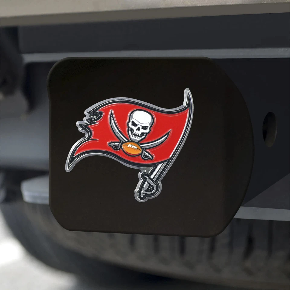 Tampa Bay Buccaneers Hitch Cover Color Emblem on Black Truck Cap Trailer