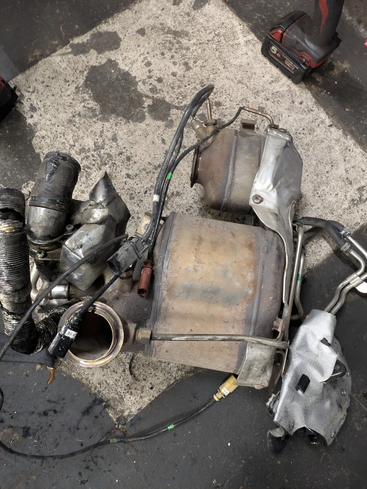 04L131765BB 1.6 TDI CXMA AUDI VW SEAT SKODA DPF with All Sensors 1.6 TDI Diesel - Image 1 of 1