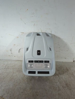 Vauxhall Grandland X Elite Mk1 5 Door 2017-2022 Interior Light 9824042280 P94 - Image 1 of 4