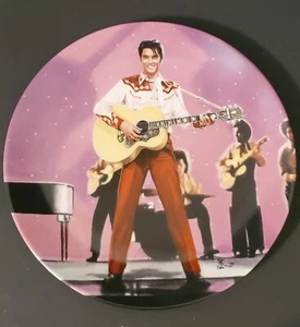 Elvis Presley in Loving You Collector Plate 1992 Delphi Bradford Exchange - Picture 1 of 3