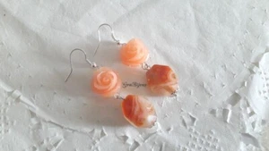 Orecchini pendenti roselline in resina e pietre dure in agata sfeccettata - Picture 1 of 1