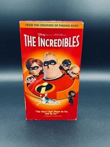 The Incredibles (VHS, 2005) Disney Pixar - Foto 1 di 7