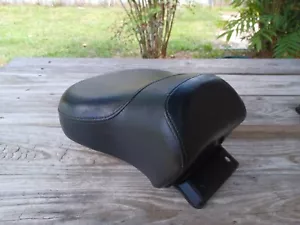 Harley 00-06 Softail passenger SEAT P Pad NICE - Bild 1 von 6