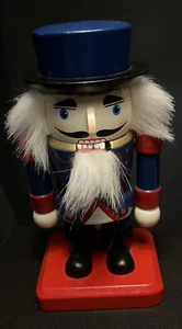 Nutcracker - VTG 2005 Wooden Marshall Field’s Figurine 6.5” - Picture 1 of 8