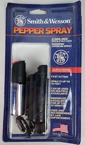 Smith & Wesson Pepper Spray NIB 10 Feet Fast Acting Made in USA - Picture 1 of 3