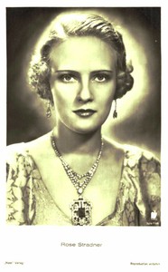 Rose Stradner * Original Ross Postcard Postcard * No. 4941 a