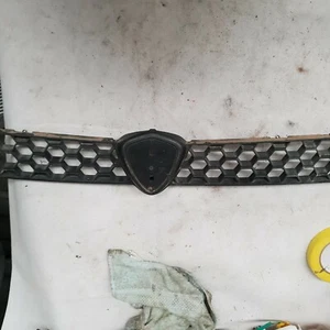 PROTON S16 FRONT UPPER GRILLE NO BADGE , 2010 - Picture 1 of 5