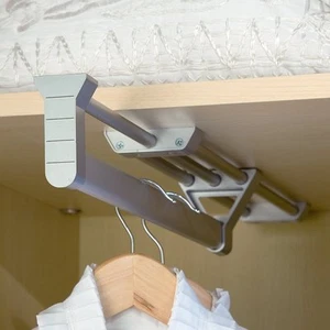 Emuca 6916362 Kleiderschrank ausziehbar Kleidung Aufhänger Schiene Organizer Gestell Länge 425 mm - Bild 1 von 2