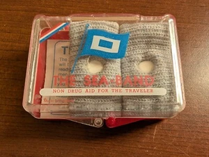 The Sea-Band Unisex One Size Fits All Comforting Travel Wristbands - Picture 1 of 5