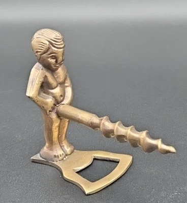 Estatuilla sacacorchos y abrebotellas Naughty Boy de latón vintage ENVÍO GRATUITO A EE. UU. Foto 1 de 4