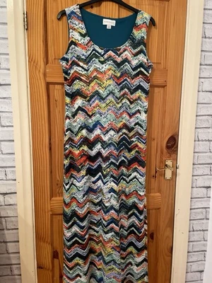 RONNI NICOLE SLEEVELESS MULTICOLOURED LINED STRETCH LONG DRESS UK 18 - Image 1 of 4